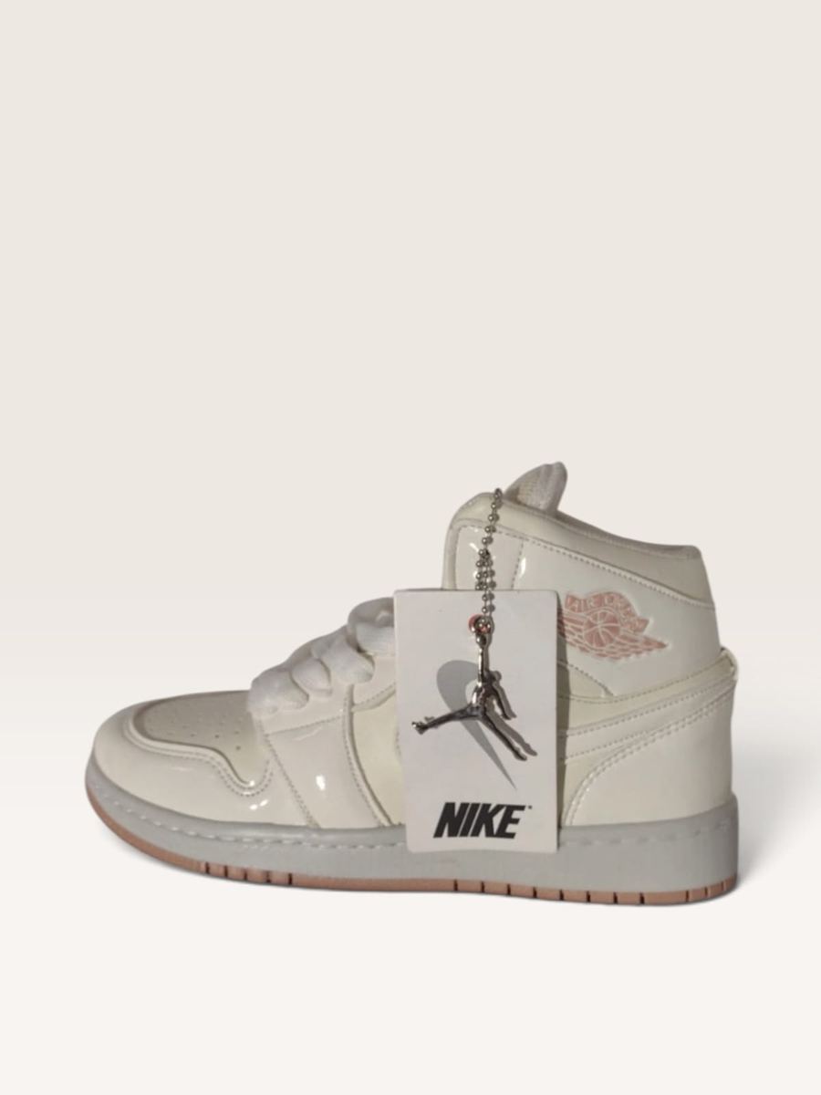 Jordan 1 Mid Blanco / Rosa