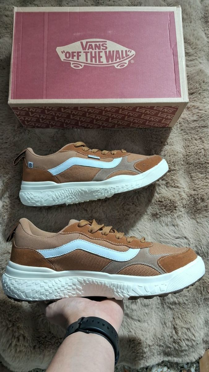 Vans UltraRange Camel
